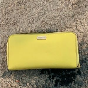 Kate Spade Neda Wallet